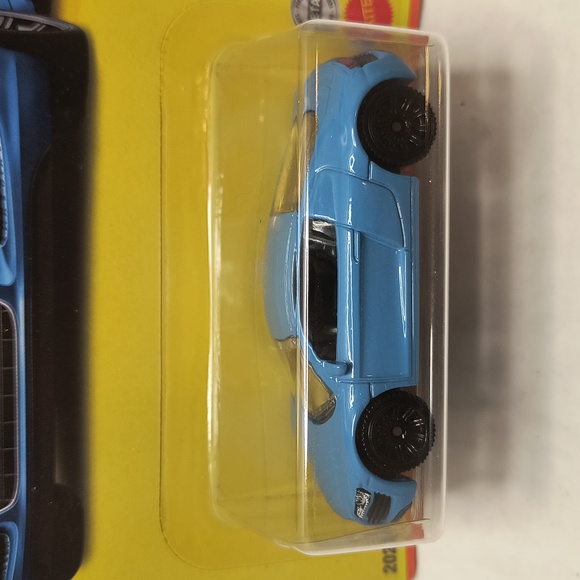 D2 MATCHBOX 2006 AUDI R8 with shipping protector - Picture 2 of 3